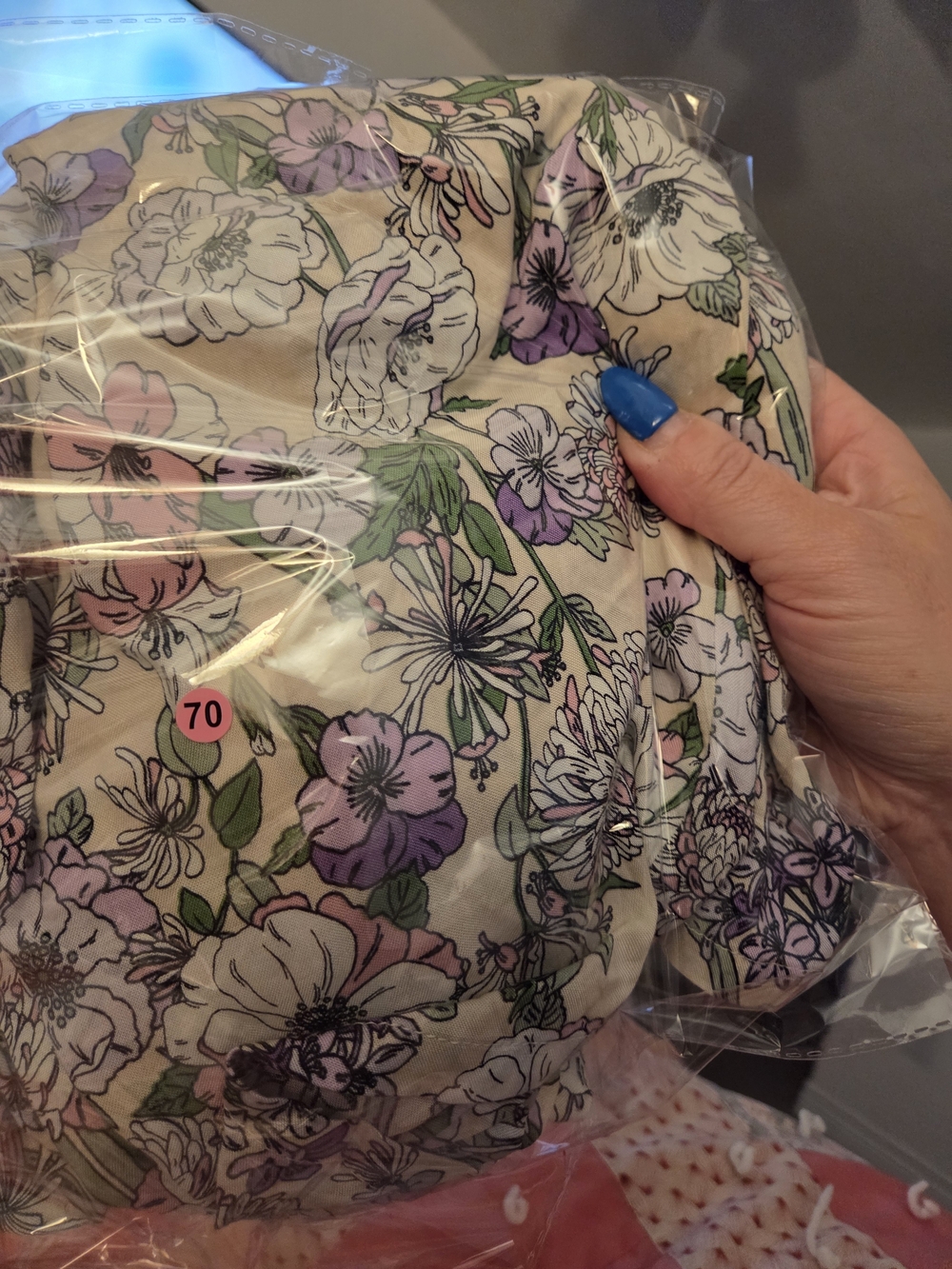 Ivy City Co Lavender & Cream Floral Cropped Wide-Leg Pants - Picture 11 of 11